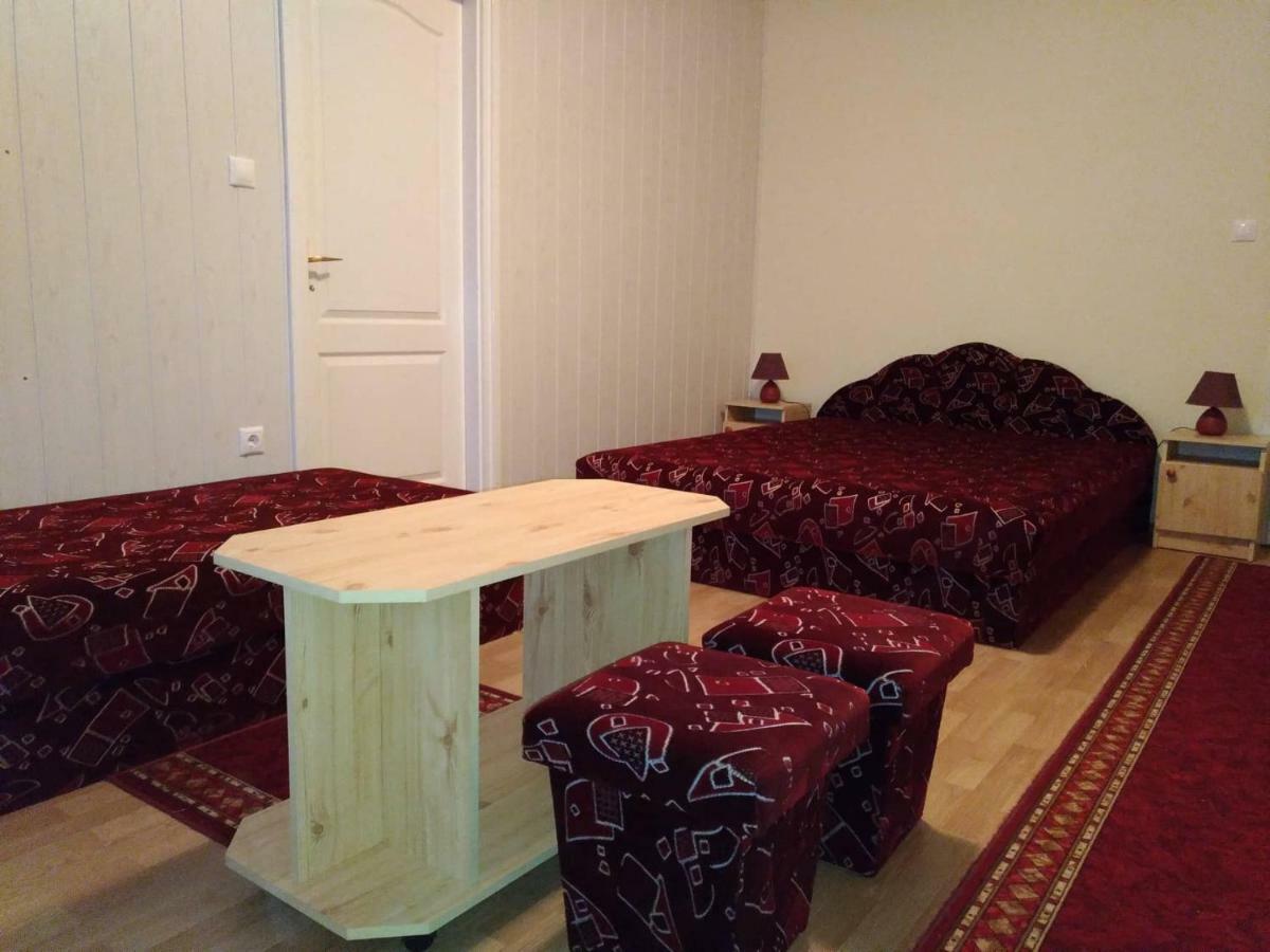 Nora Apartman Leilighet Balatonfůzfő Eksteriør bilde